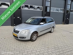 Skoda Fabia Combi - 1.4-16V Ambiente Business