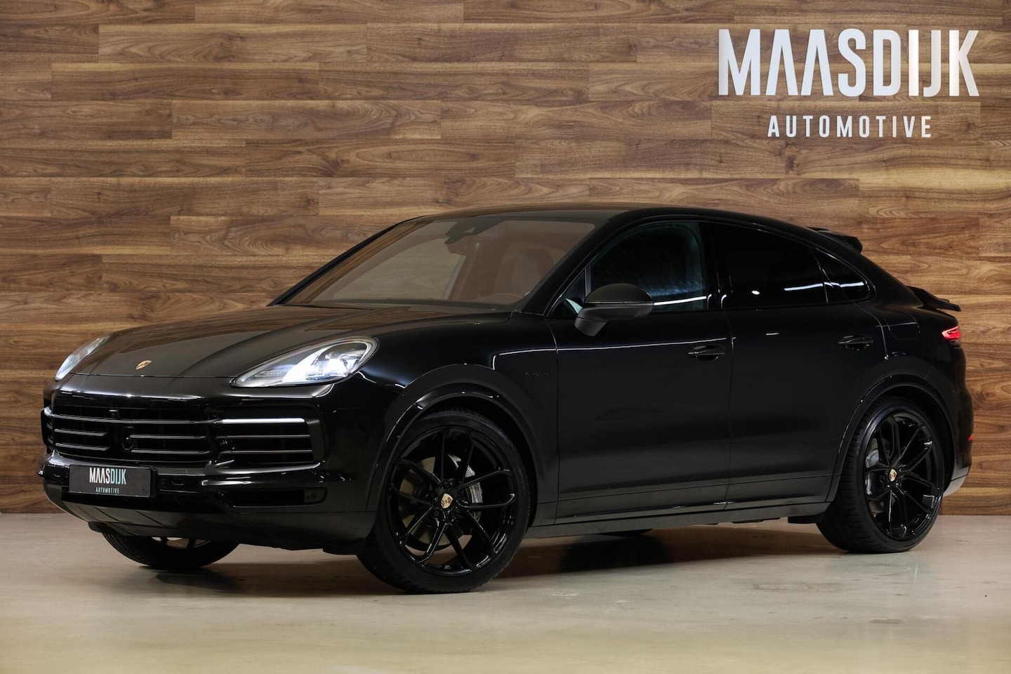 Porsche Cayenne Coupé - 3.0 E-Hybrid Platinum|Pano|Chrono|Bose| - AutoWereld.nl