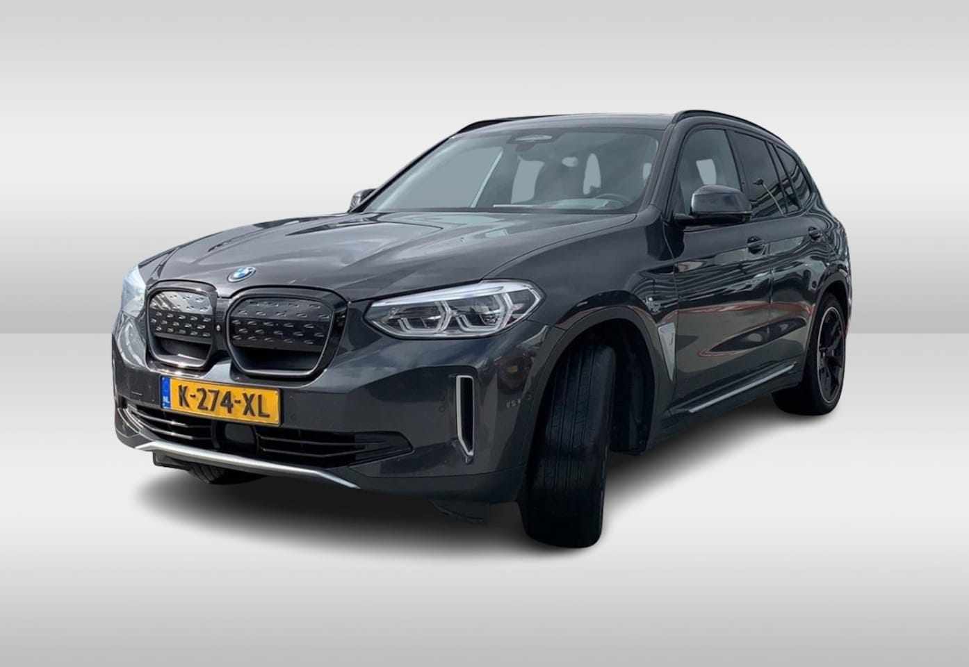 BMW iX3 - High Executive 80 kWh / Panoramadak / Camera / Head-up / 20'' / Leder / Harman Kardon / Na - AutoWereld.nl