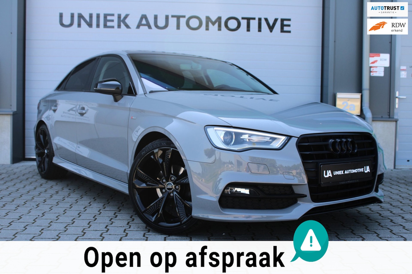 Audi A3 Limousine - 1.4 TFSI Ambiente Pro Line S | S-LINE | NARDOGRIJS | S-TRONIC | B & O | 19" BLACK | BLACK - AutoWereld.nl