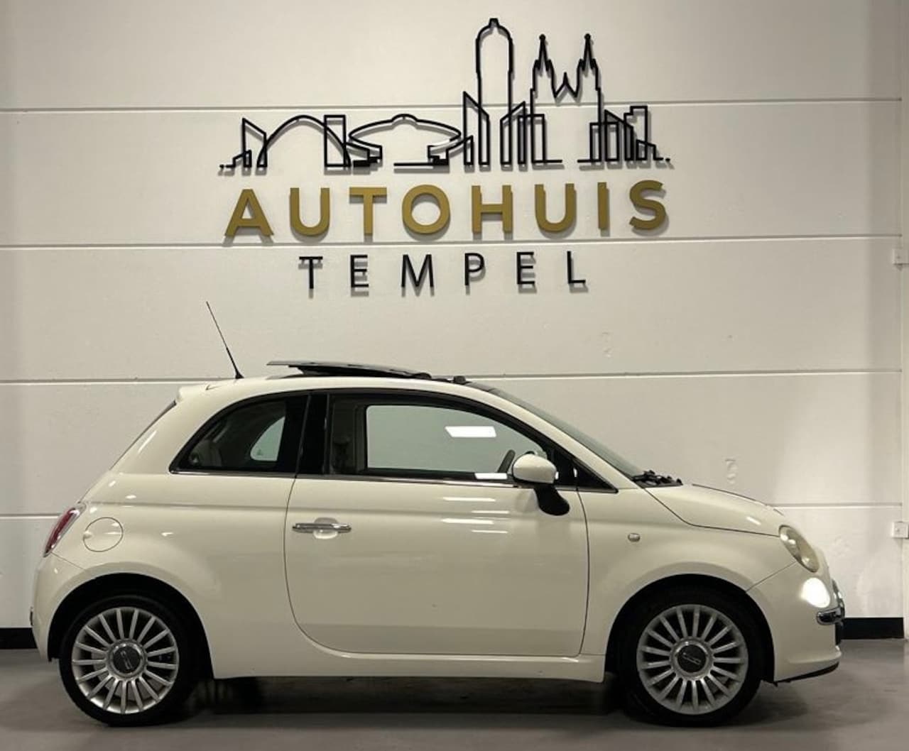 Fiat 500 - 1.2 Lounge Nap Airco Leder Panoramadak Isofix 16Inch Nwe APK - AutoWereld.nl