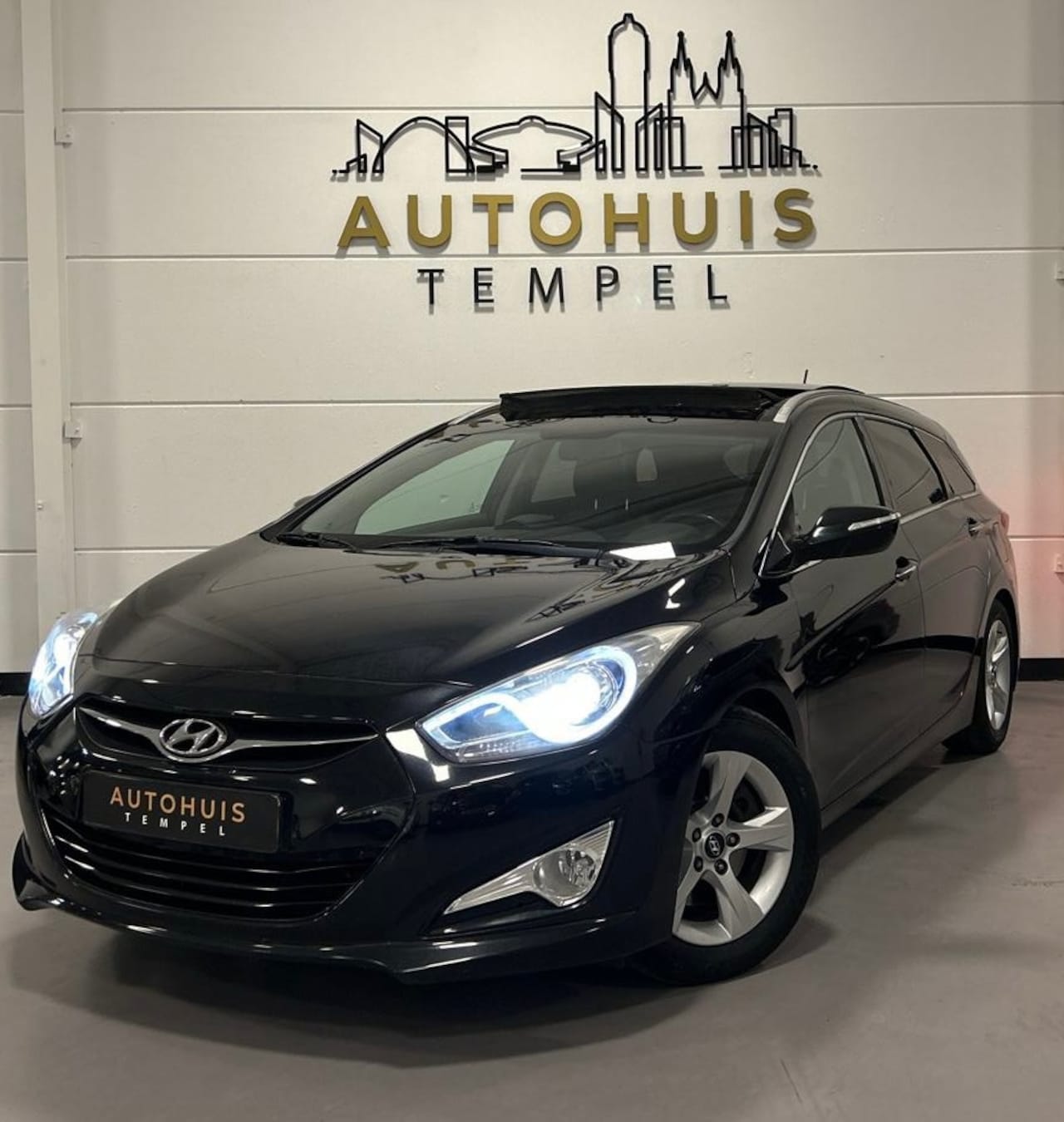 Hyundai i40 Wagon - 2.0 GDI Business Edition Automaat Cruise Climate Stoelverw Pano Trekhaak VOL - AutoWereld.nl