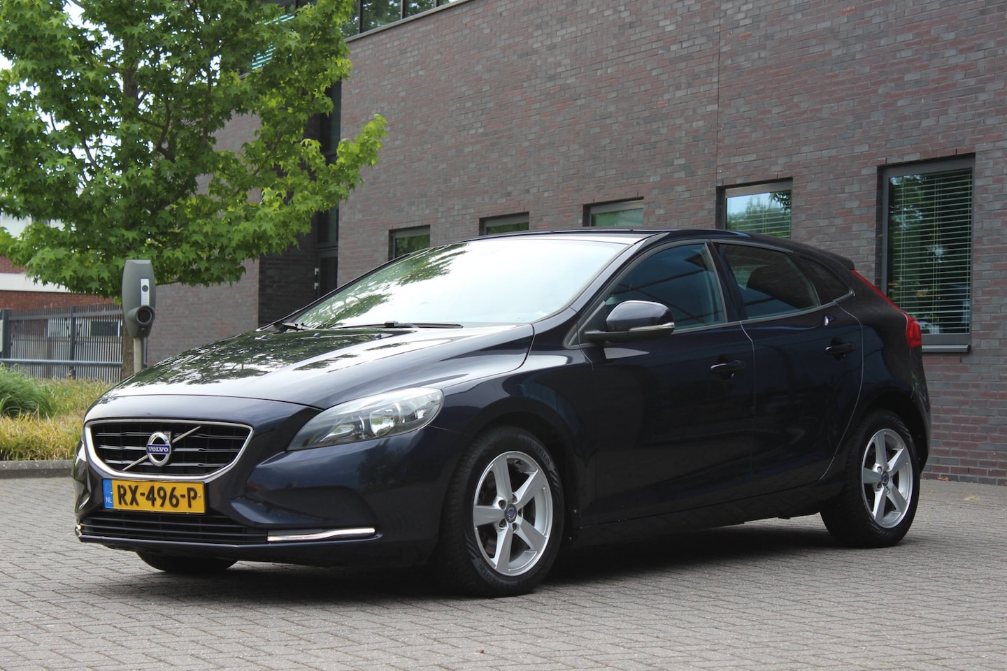 Volvo V40 - 2.0 D2 Kinetic 2.0 D2 Kinetic - AutoWereld.nl