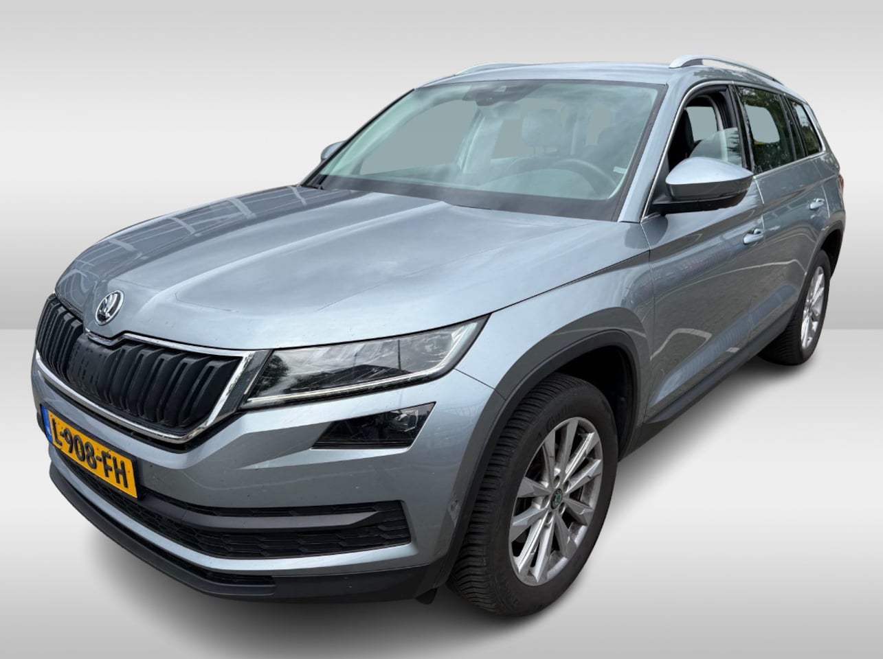 Skoda Kodiaq - 1.5 TSI Business Edition Plus / Trekhaak / 360Camera / Leder / Keyless / 18'' / CarPlay / - AutoWereld.nl