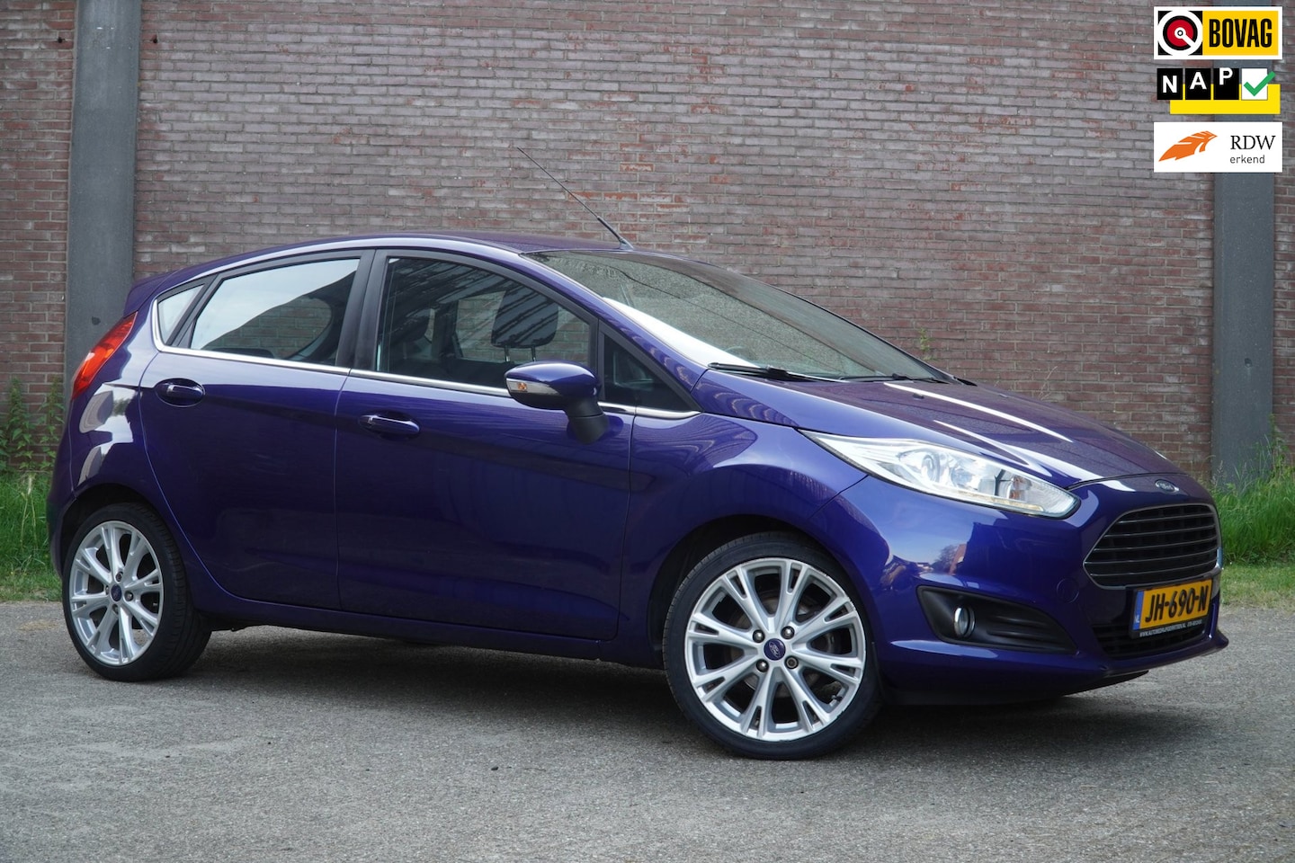 Ford Fiesta - 1.0 EcoBoost Titanium 1.0 EcoBoost Titanium 100PK, Nw. distributieriem, Navigatie, A.Rij Camera, Climat, Cruise - AutoWereld.nl