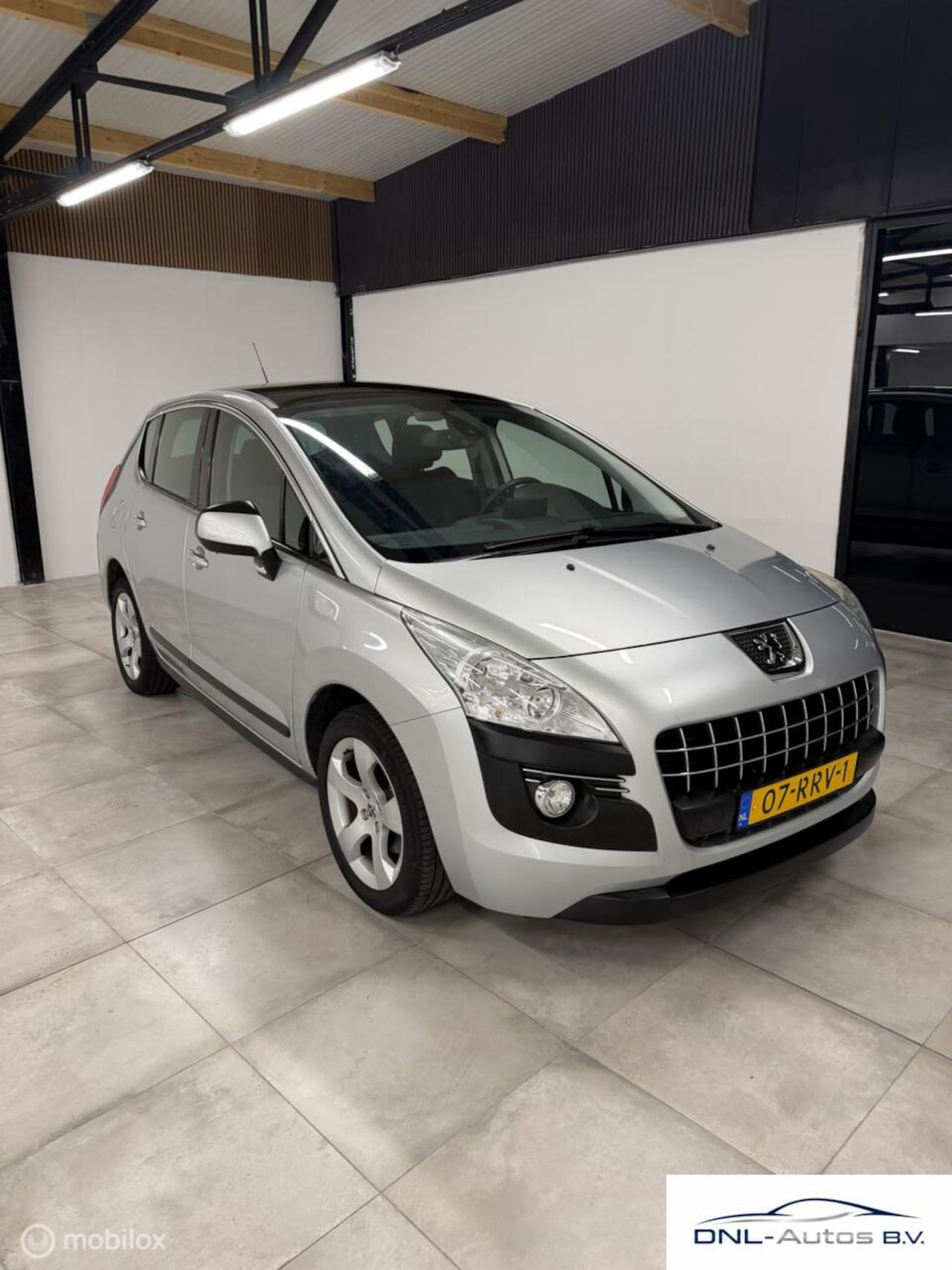 Peugeot 3008 - 89 d km|1e Eigenaar|Dealeronderhouden|NAP|Pano - AutoWereld.nl