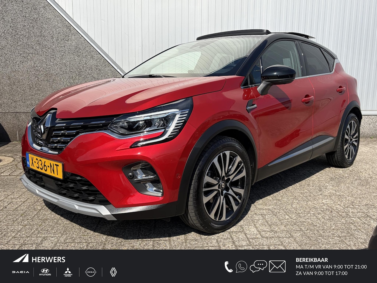 Renault Captur - 1.3 mild hybrid 160 iconic / Lederen bekleding / Glazen schuif kanteldak / Stoelverwarming - AutoWereld.nl