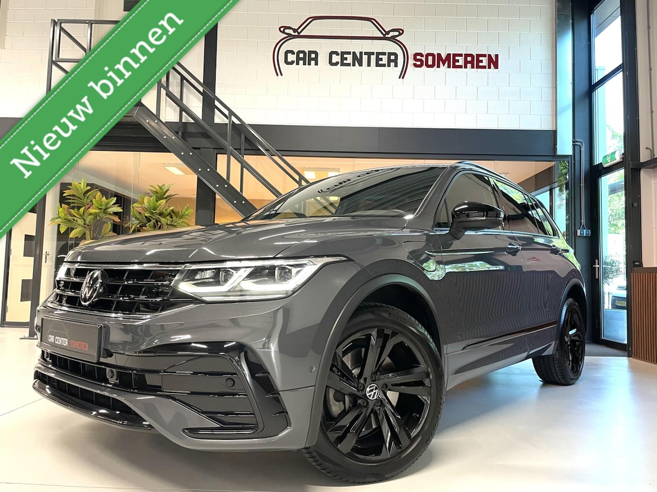 Volkswagen Tiguan - 1.4 TSI eHybrid R-Line Business+ Black Style/Cam/ IQ LED/ Keyless - AutoWereld.nl