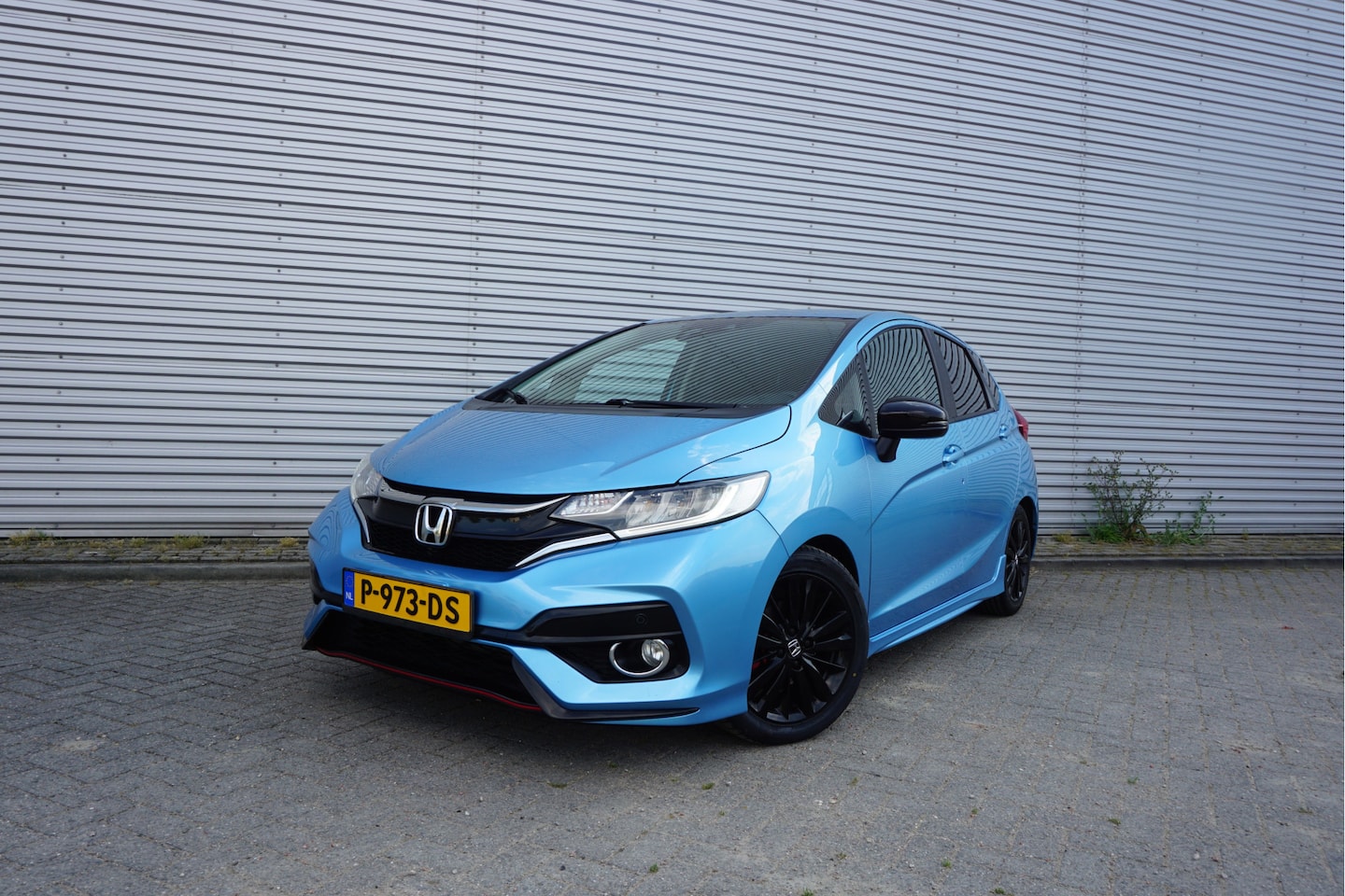 Honda Jazz - 1.5 i-VTEC Dynamic Airco / Navi / Cruise / Stoelverw. / DAB / Carplay / Elektr. ramen / Lm - AutoWereld.nl