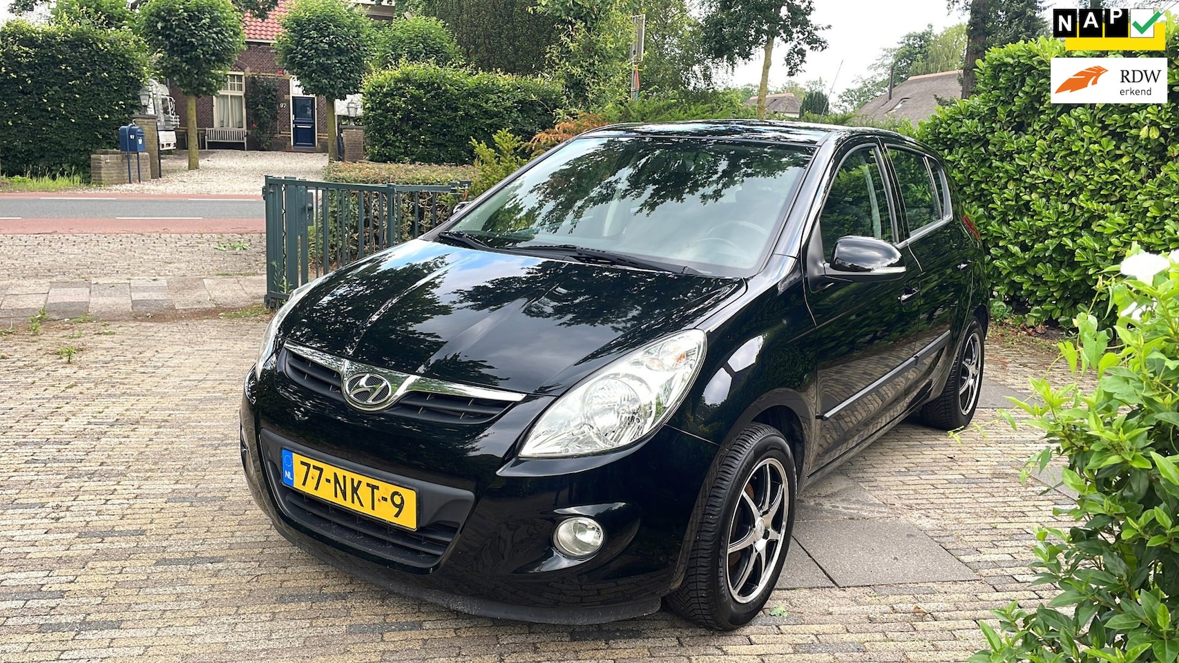 Hyundai i20 - 1.2i i-Motion 5D 2010-Airco-Velgen-APK 14-8-2027 - AutoWereld.nl