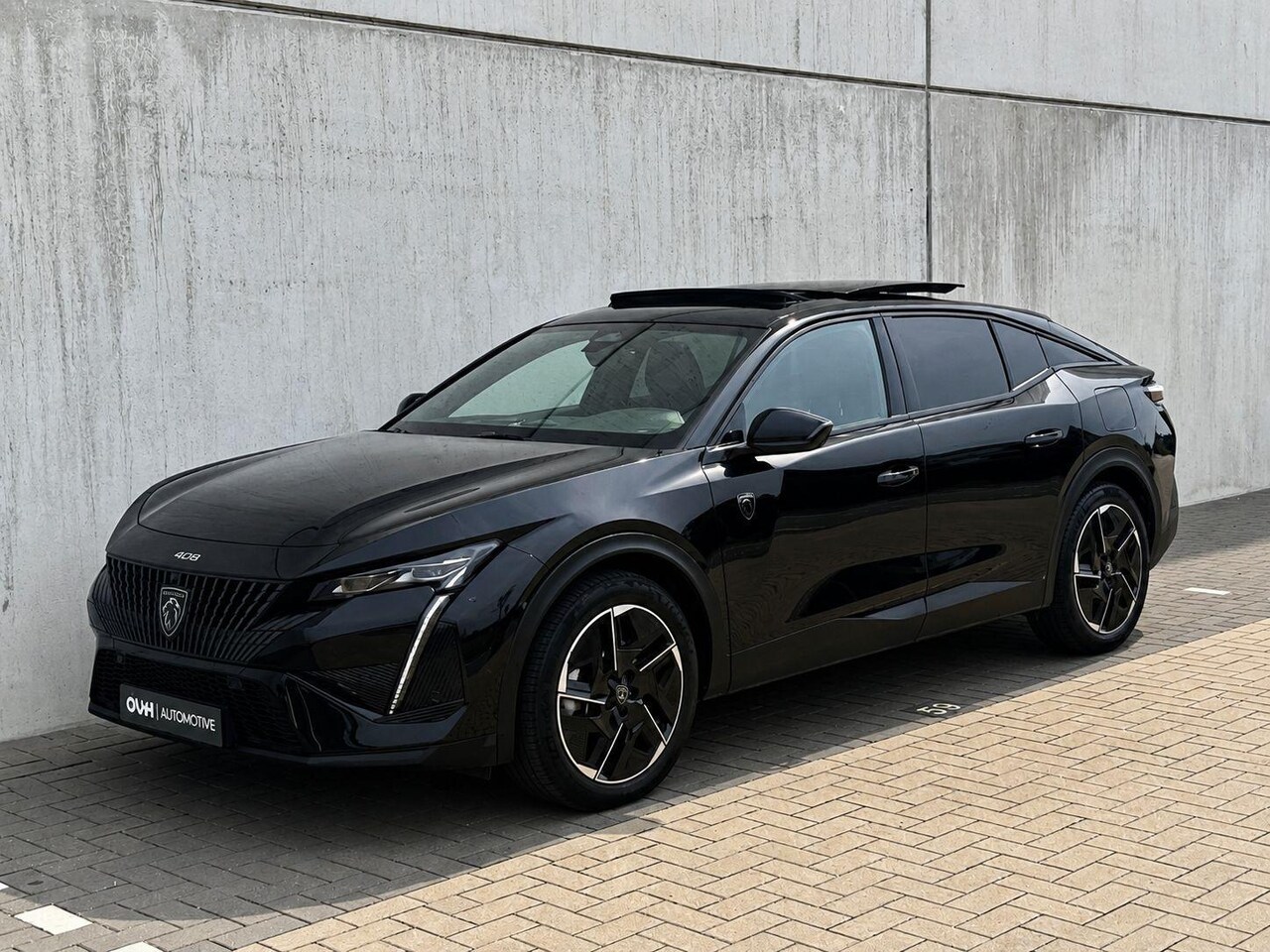 Peugeot 408 - GT 1.6 HYbrid |Pano|Focal|360|Stoelvw|SOH 97% - AutoWereld.nl