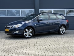 Opel Astra Sports Tourer - 1.4 Turbo Edition