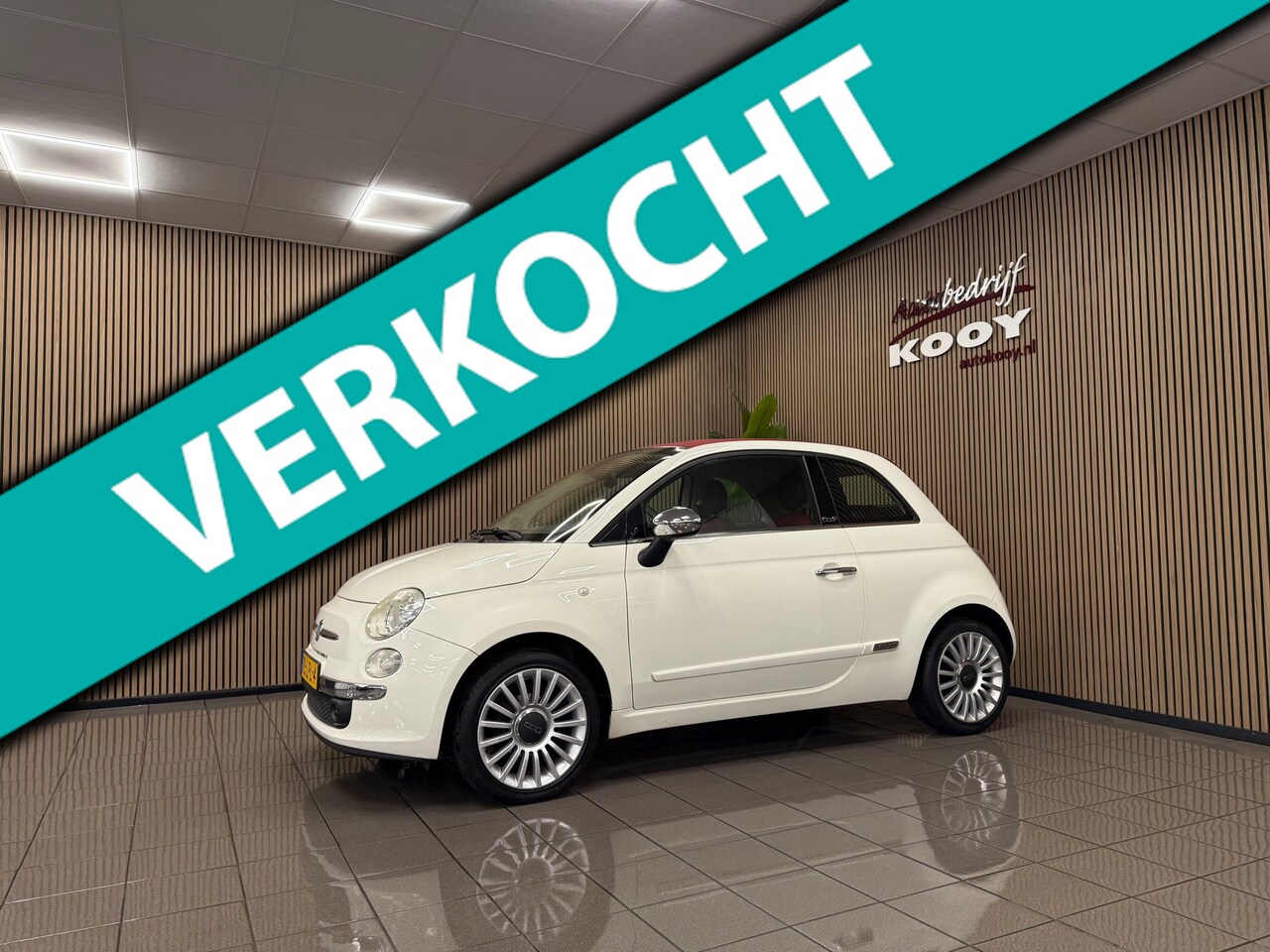 Fiat 500 C - 1.2 Lounge * Automaat / Leder / Airco / LM Velgen / NL Auto * - AutoWereld.nl