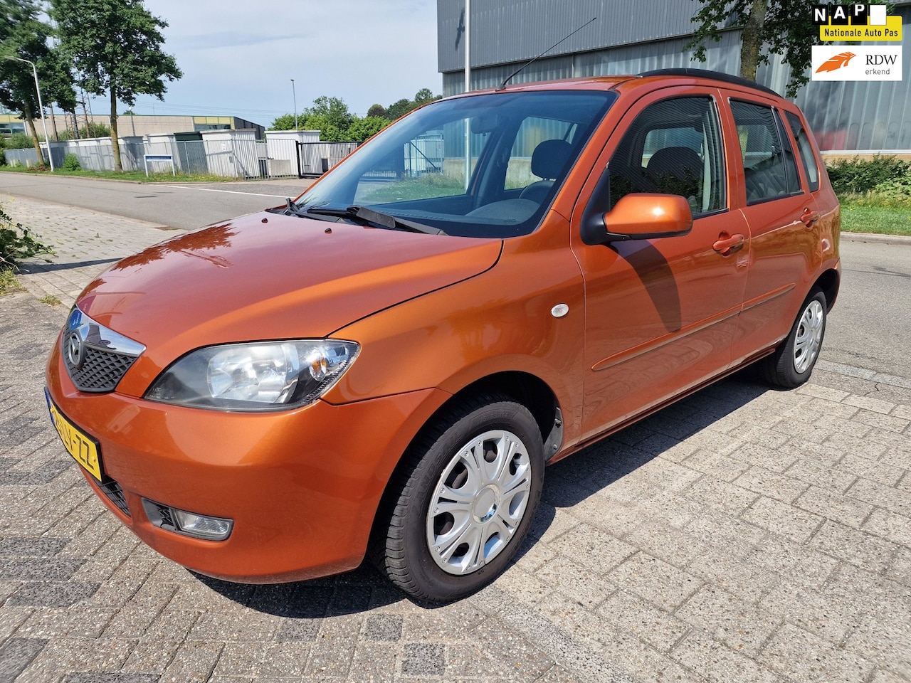 Mazda 2 - 1.4 Exclusive 1.4 Exclusive, Apk, Nap, Zeer goed rijdend, Inruil mogelijk. - AutoWereld.nl