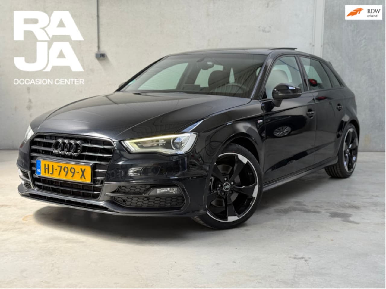 Audi A3 Sportback - 1.8 TFSI S-Line Pano Navi B&O Bomvol - AutoWereld.nl