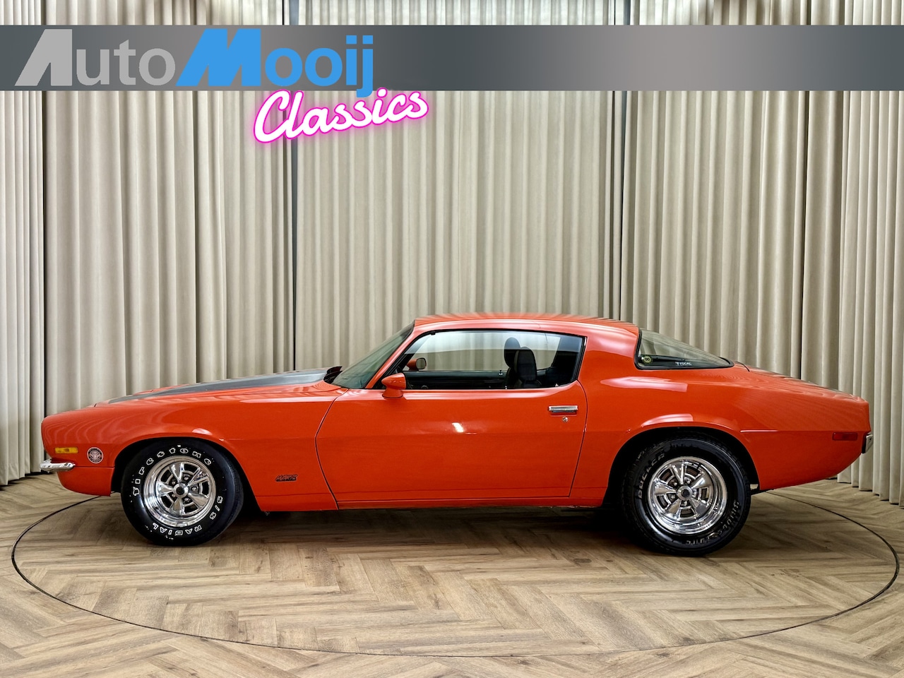 Chevrolet Camaro - LT 350CU *Split Bumper* Leder, Camel Hump + Limited Slip Diff, NL Kenteken, Matching Numbe - AutoWereld.nl