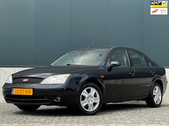 Ford Mondeo - 2.0-16V Ghia|Origineel nl |lage km met nap|automaat|leder|
