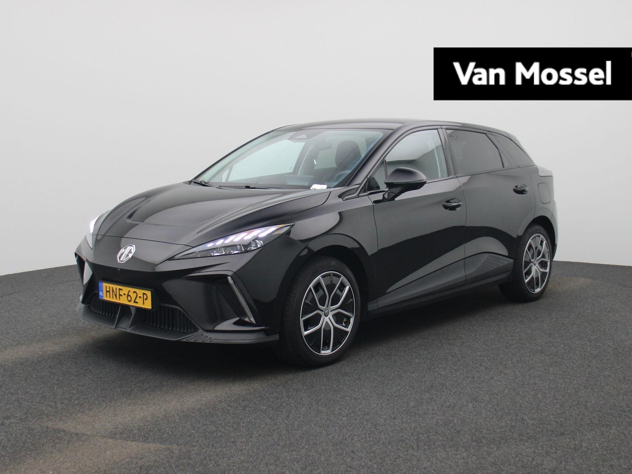 MG MG4 - Long Range Luxury 64 kWh - AutoWereld.nl