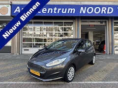 Ford Fiesta - 1.0 Style 40427KM NAP | Navigatie | Airco | 5 Deurs | Bluetooth | Dealeronderhouden |