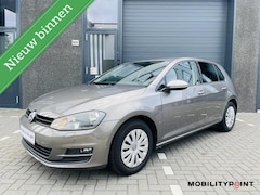 Volkswagen Golf - 1.2 TSI Trendline|5drs|Navi|Clima|Pdc|Stoelverwarming