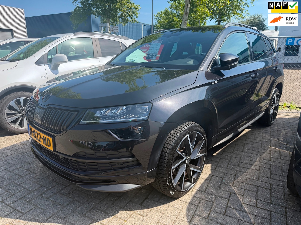 Skoda Karoq - 1.5 TSI ACT Sportline Business|Trekhaak|Carplay|Cruise|Automaat|1500kg trekgewicht|NAP|All - AutoWereld.nl