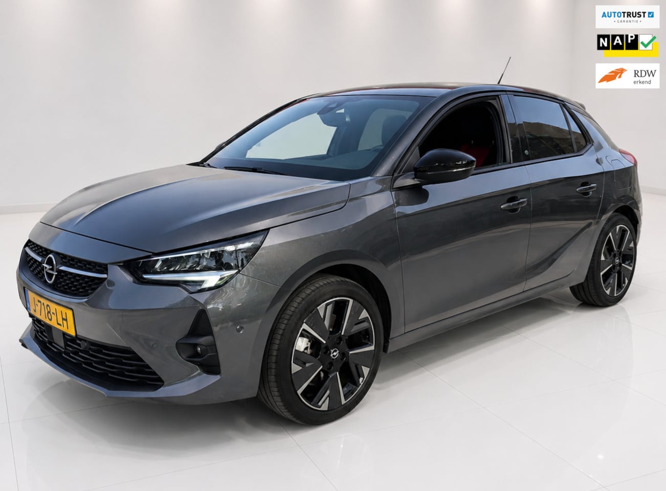 Opel Corsa-e - GS Line 50 kWh SOH 92% 3 Fase CarPlay - AutoWereld.nl