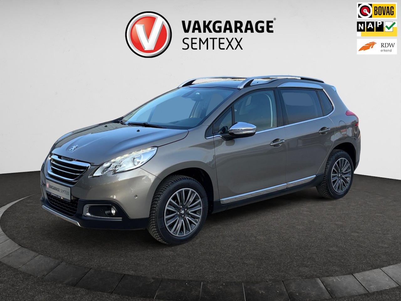 Peugeot 2008 - 1.2 PureTech Allure | Automaat | Org. NL Auto | 2de Eigen. | Clima| Cruise | Navi | Panora - AutoWereld.nl