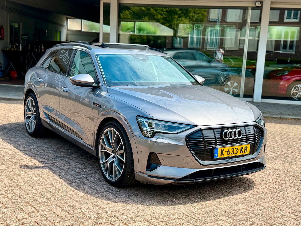 Audi e-tron - 50 quattro Business edition Plus 71 kWh|94% SOH|Audi garantie/ onderhoud t/m 12-2026|Pano| - AutoWereld.nl