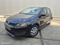 Volkswagen Polo - 1.2 Easyline Airco / nieuw APK