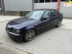 BMW 3-serie - 318i Executive