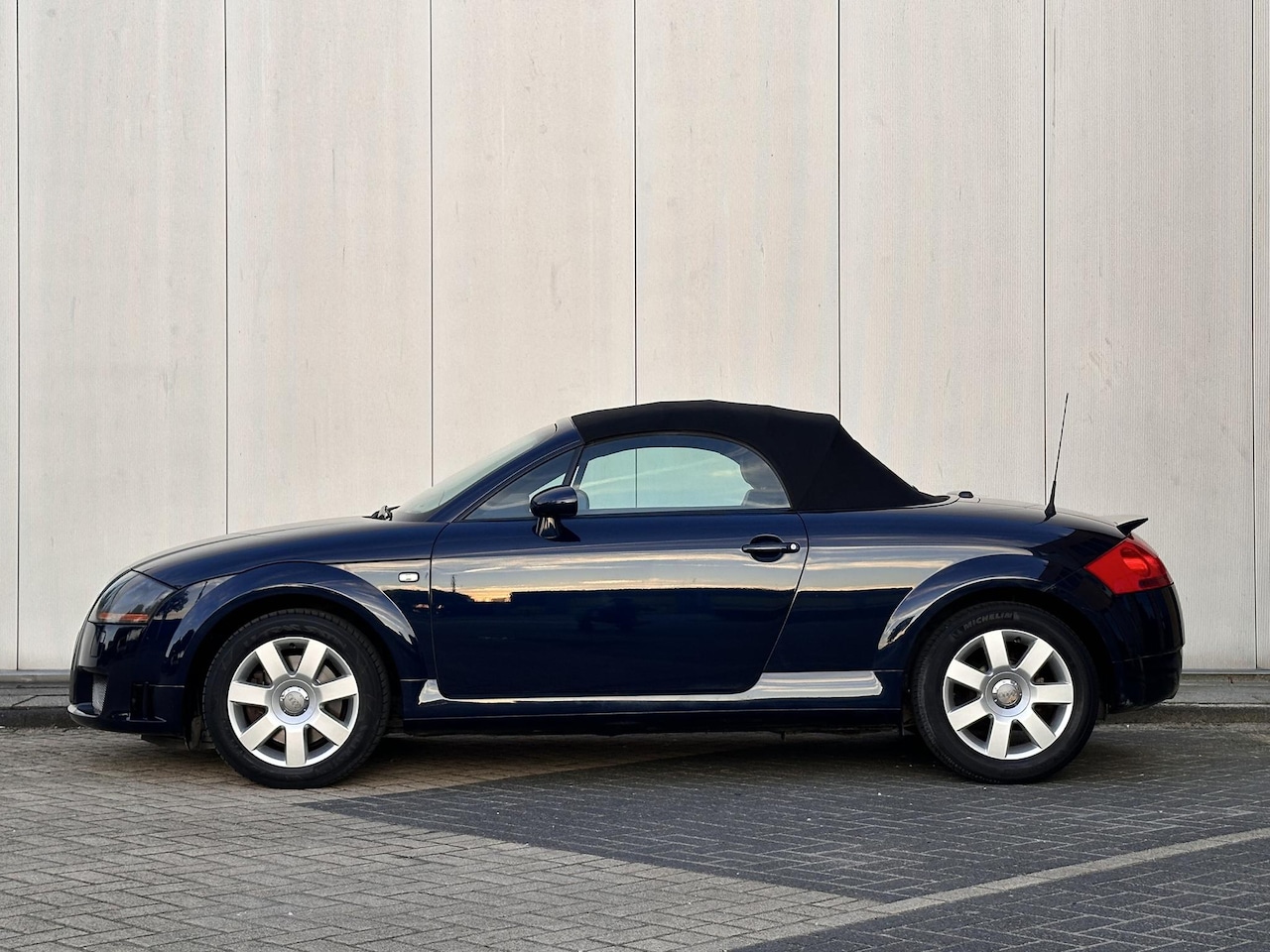 Audi TT Roadster - 1.8 5V Turbo l NL Auto l NAP l Cabrio l Leer l - AutoWereld.nl