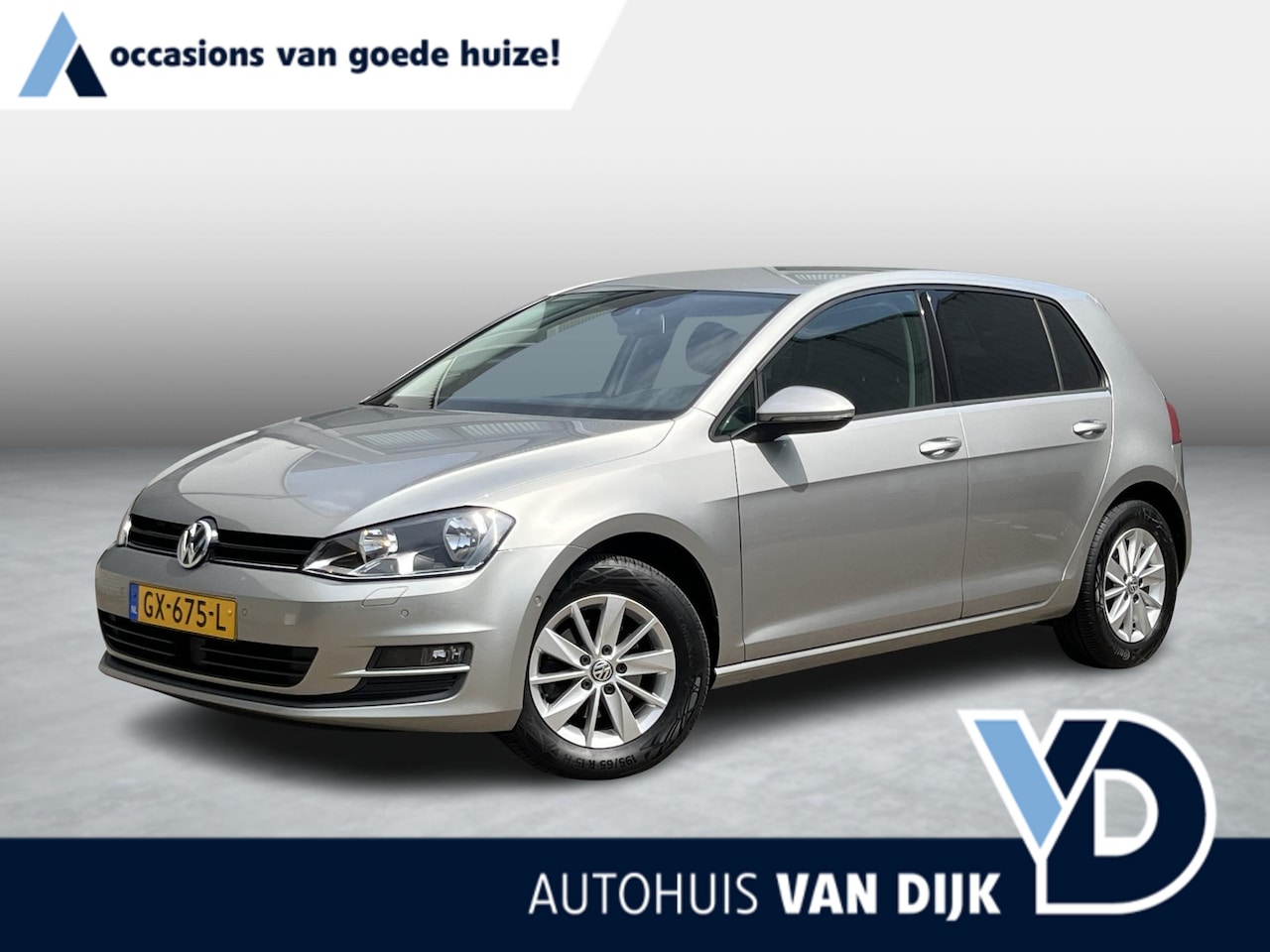 Volkswagen Golf - 1.2 TSI Comfortline | Voll.Historie/Navi/Adapt.Cruise/Clima/PDC/Cerwarmde Voorstoelen/Priv - AutoWereld.nl