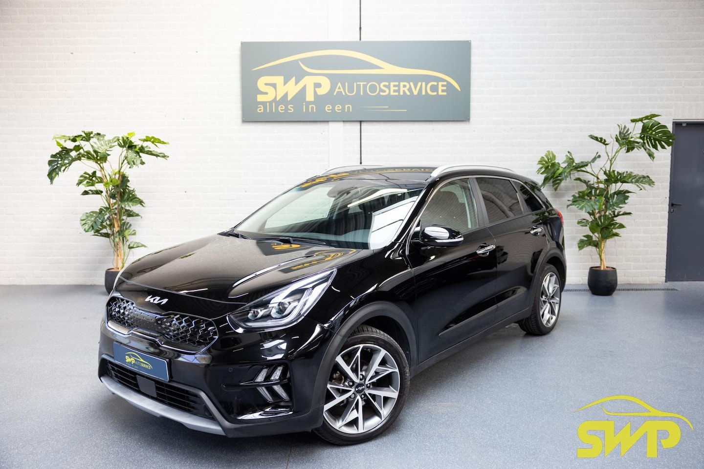 Kia Niro - 1.6 GDi Hybrid ExecutiveLine | ACC | Navi | Cam | Stoel + Stuur verw. - AutoWereld.nl