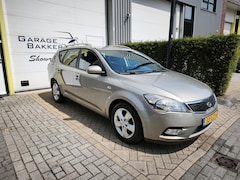 Kia Cee'd - 1.4 CVVT X-ecutive