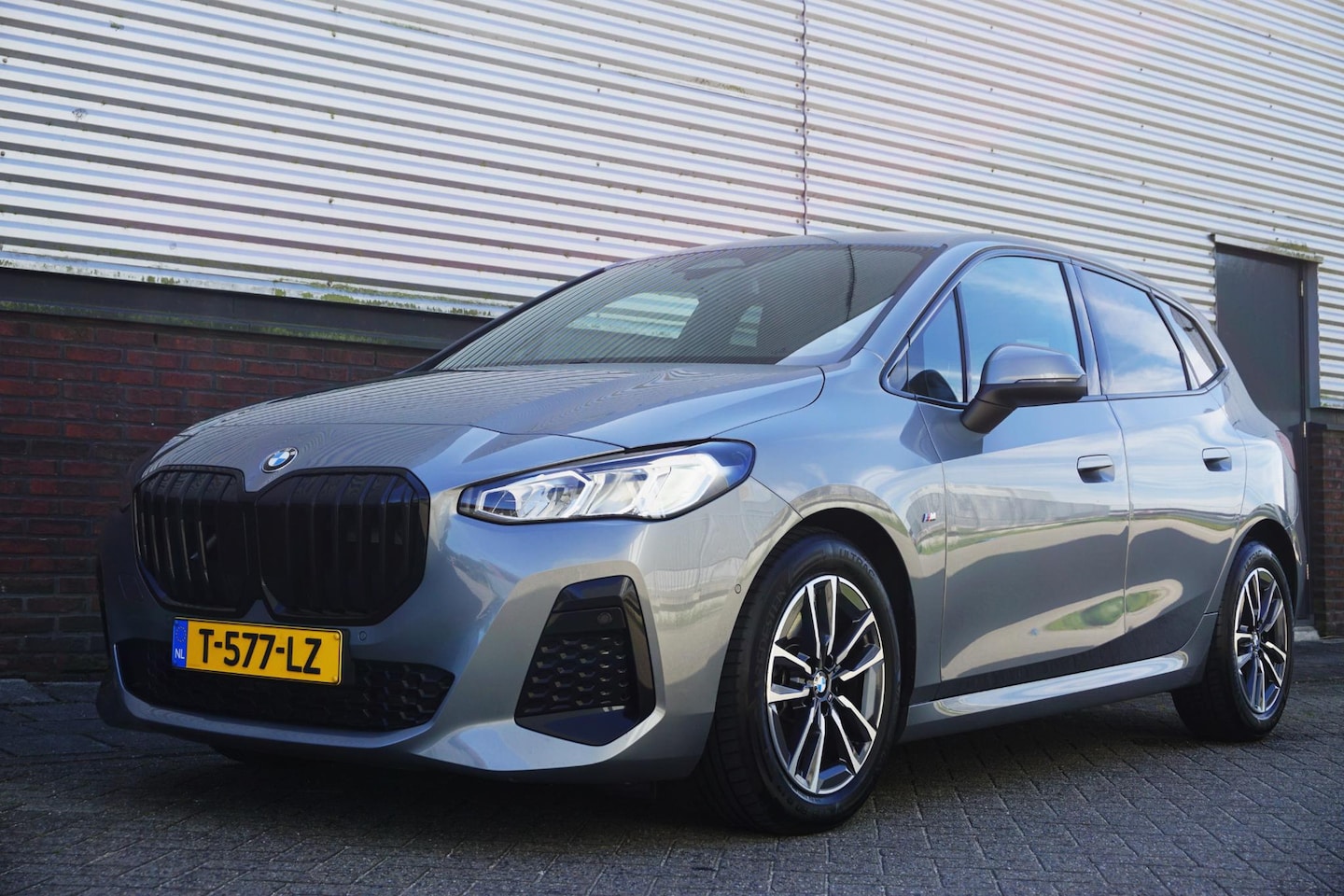 BMW 2-serie Active Tourer - 223i 218PK M-Sport/Driving Assistent Plus/Leer 1 Jaar Garantie. - AutoWereld.nl