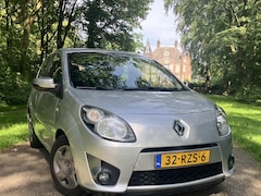 Renault Twingo - 1.2-16V Night & Day eerste eigenaar 43.149 KM