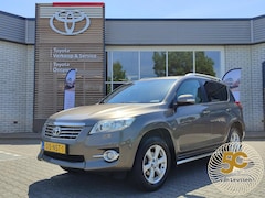 Toyota RAV4 - 2.0 VVT-i EXECUTIVE TREKHAAK 1500KG TREKGEW STOELVERW KEYLESS BLUETOOTH CAMERA NAVI CRUISE