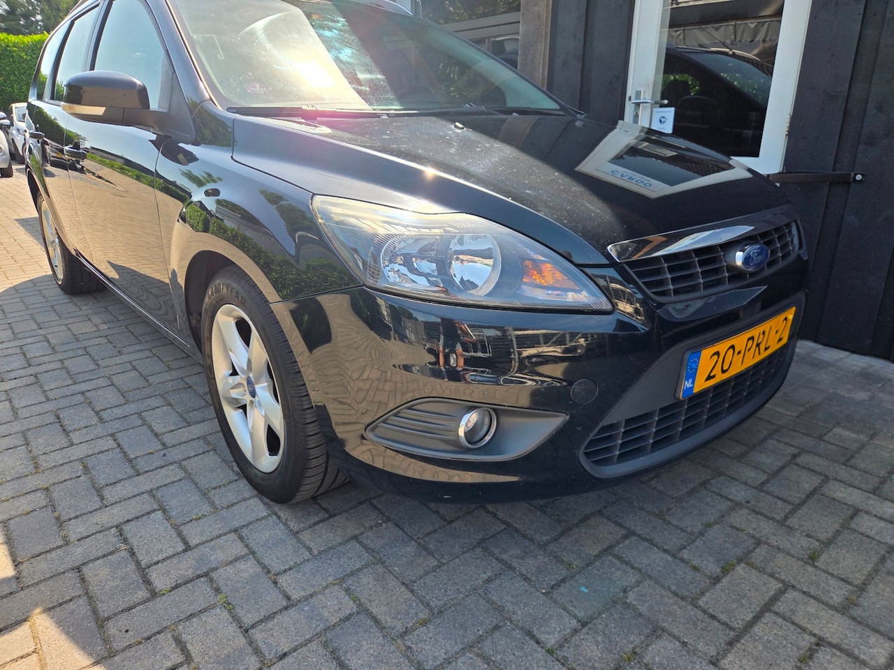 Ford Focus Wagon - 1.6 Comfort *LEES TEKST*