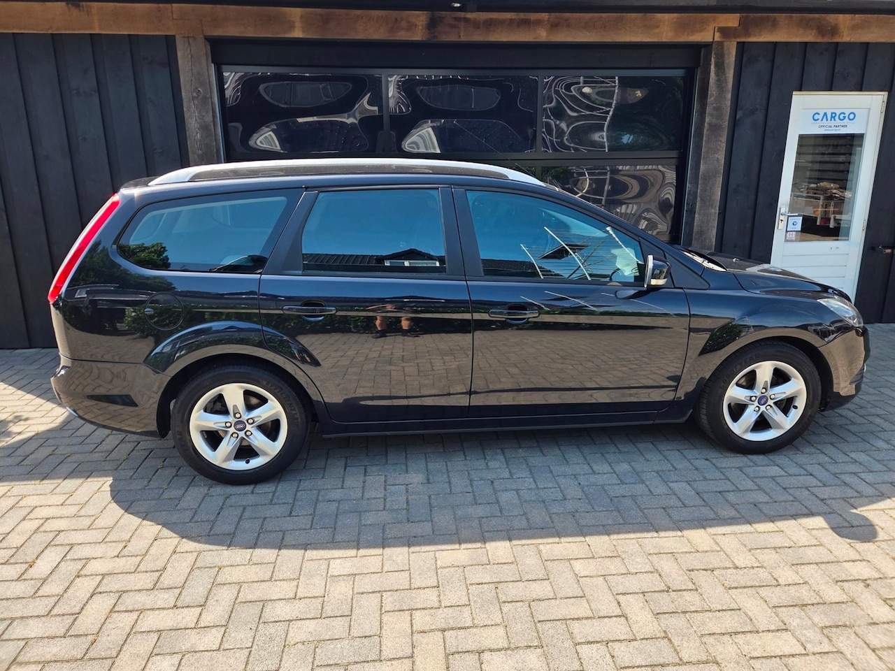 Ford Focus Wagon - 1.6 Comfort *LEES TEKST*