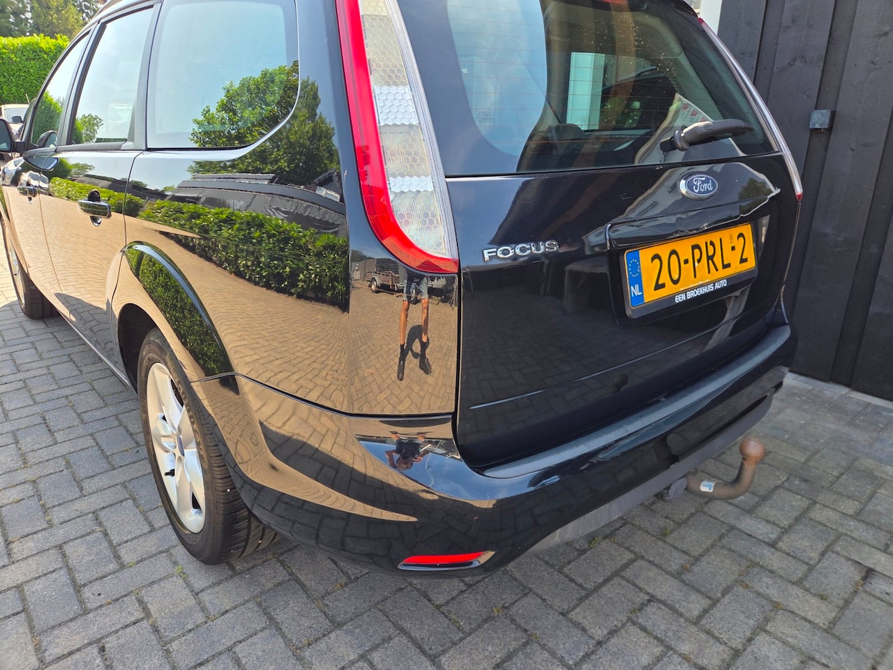 Ford Focus Wagon - 1.6 Comfort *LEES TEKST*