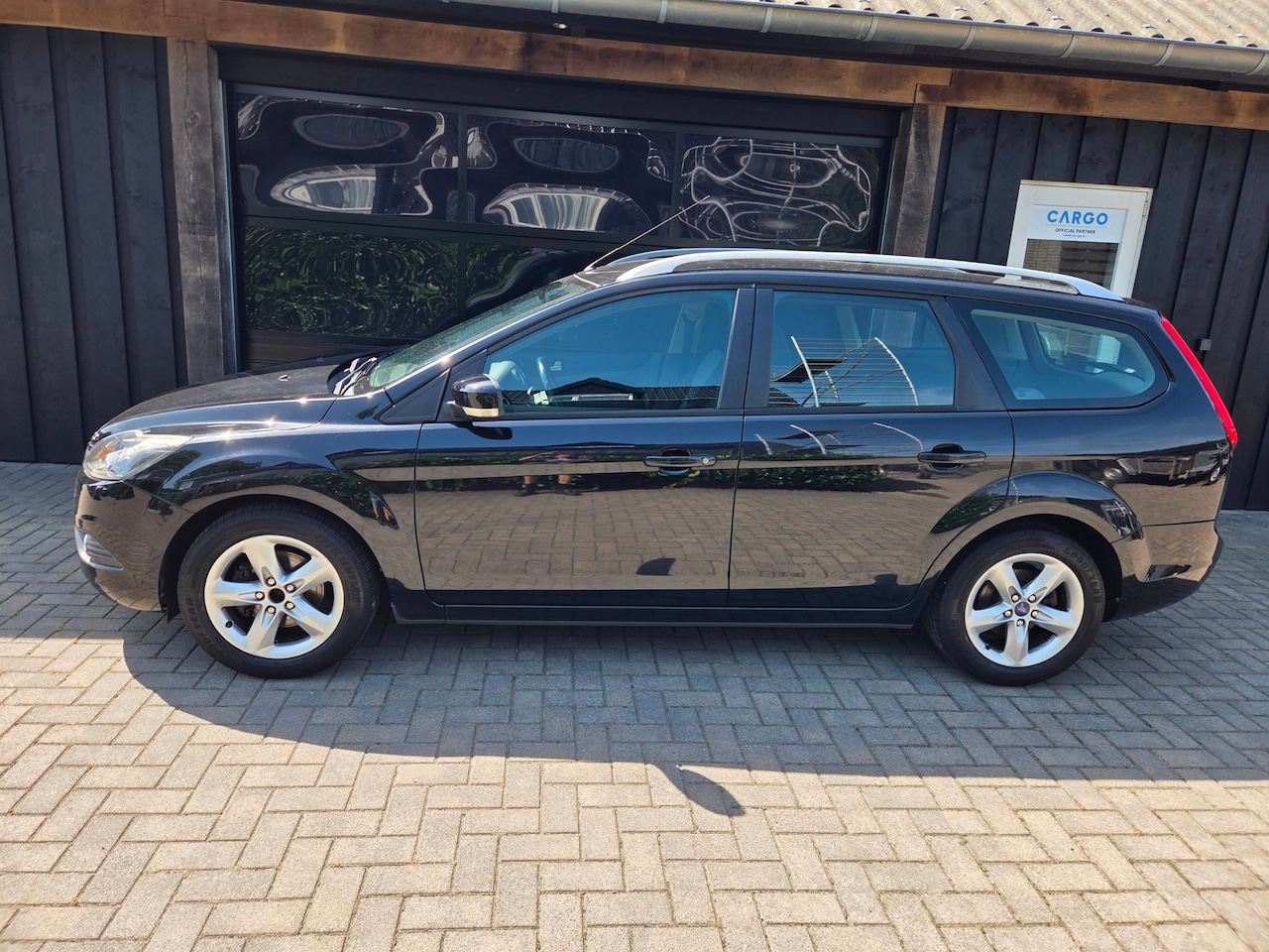 Ford Focus Wagon - 1.6 Comfort *LEES TEKST*