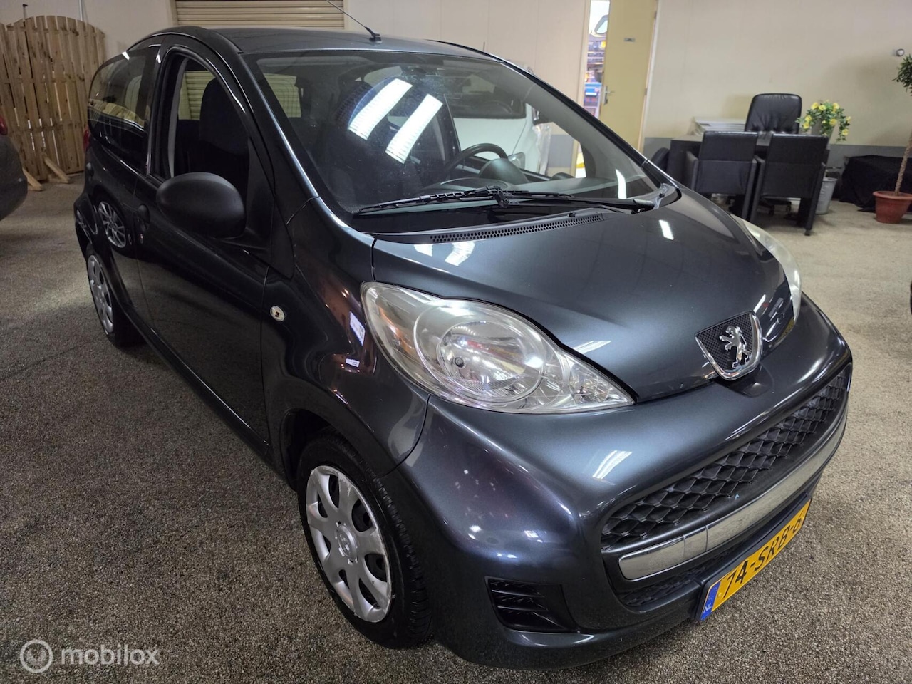 Peugeot 107 - 1.0-12V Accent 1.0-12V Accent - AutoWereld.nl