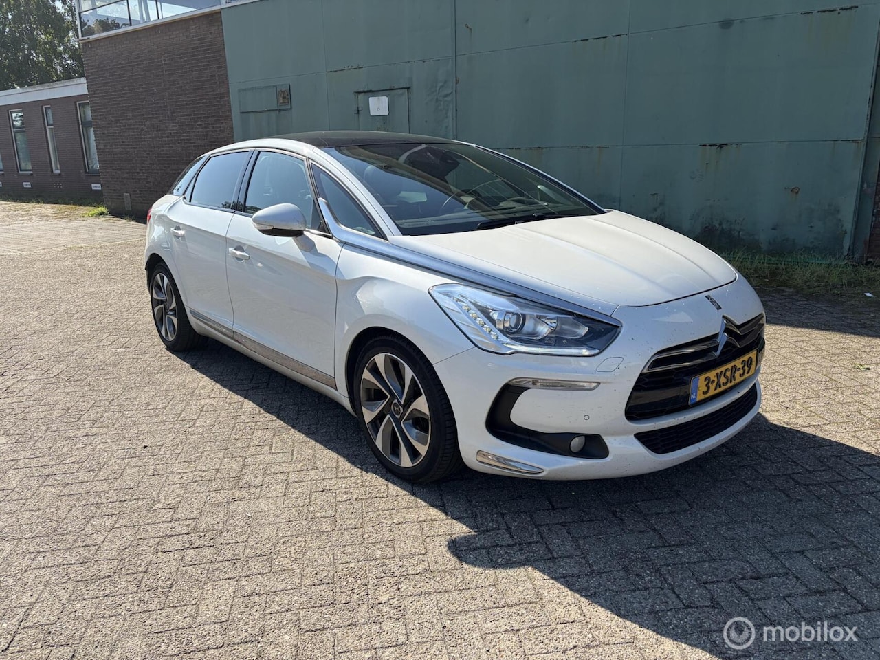 Citroën DS5 - 2.0 diesel/Hybrid4 Business Executive - AutoWereld.nl