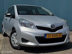 Toyota Yaris - 1.0 VVT-i Comfort 5Drs 1Ste Eigenaar Trekhaak APK 14-06-2027