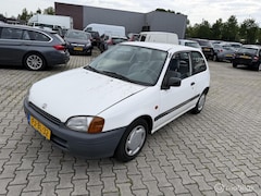 Toyota Starlet - 1.3-16V GLi GTSi automaat airco