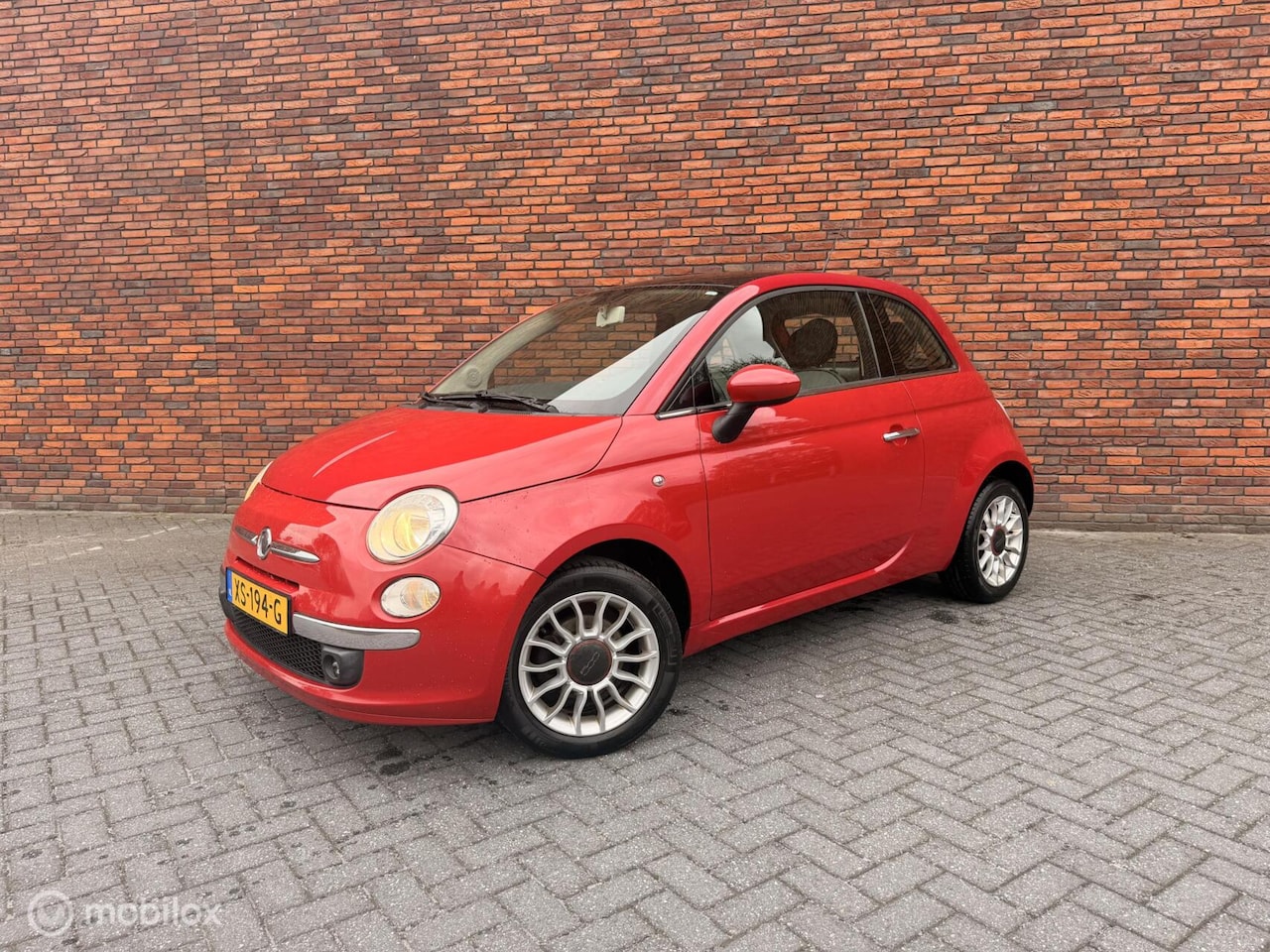 Fiat 500 - 1.4-16V Lounge panorama dak airco - AutoWereld.nl