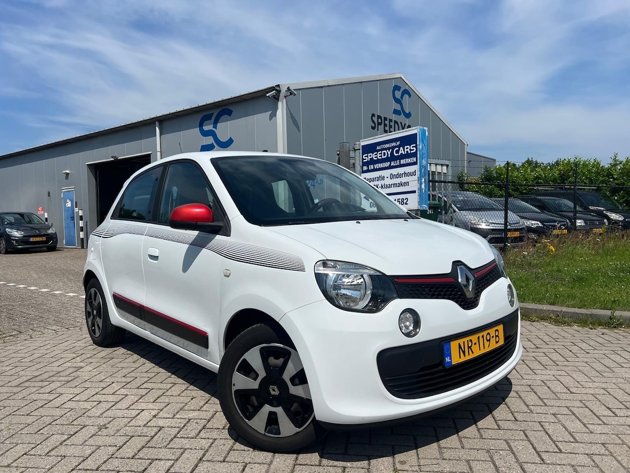 Renault Twingo - 1.0 SCe Expression 2017 Airco Cruise - AutoWereld.nl