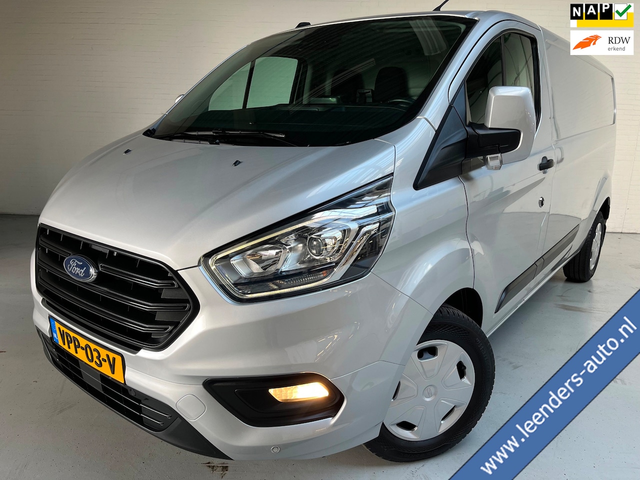 Ford Transit Custom - Automaat 300 2.0 TDCI 130pk L2H1 Limited 3persoons, Airco, Navigatie, Trekhaak, Metallic l - AutoWereld.nl