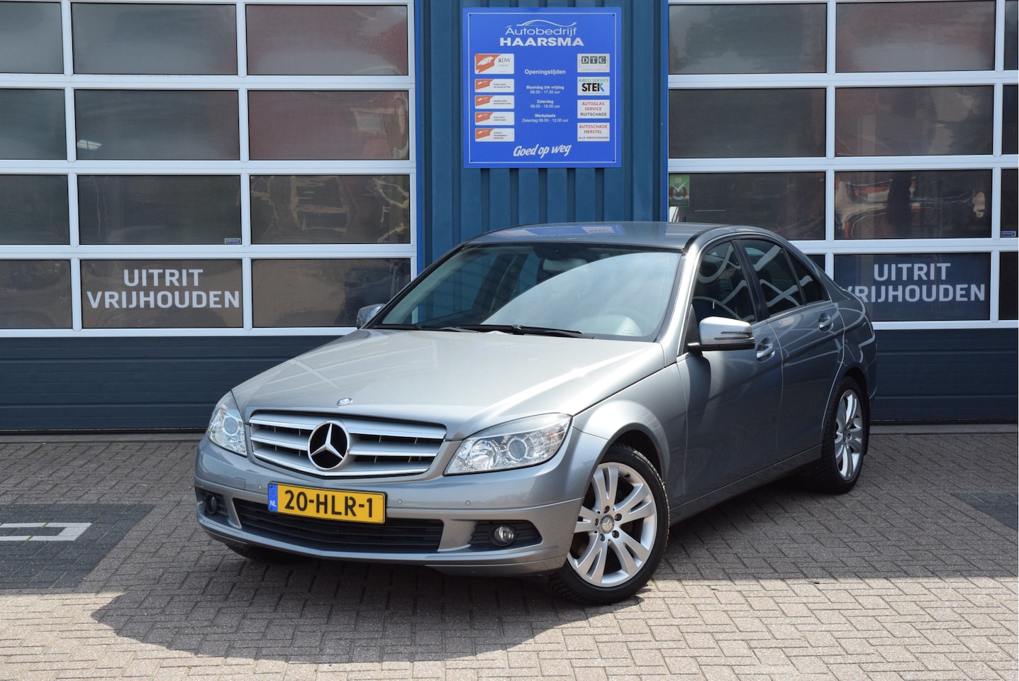 Mercedes-Benz C-klasse - 180 K Trekhaak Navi - AutoWereld.nl
