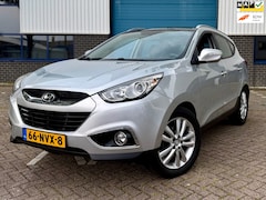 Hyundai ix35 - 2.0i i-Catcher * PANORAMA * APPLE CARPLAY * STOELVERWARMING * ACHTERUITRIJCAMERA * NAP